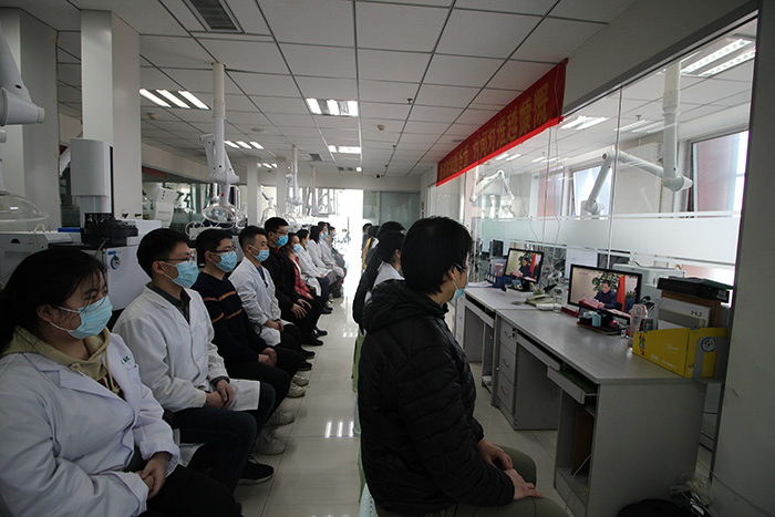 2020年度總結(jié)表彰大會(huì)勝利召開 2020年度總結(jié)表彰大會(huì)勝利召開